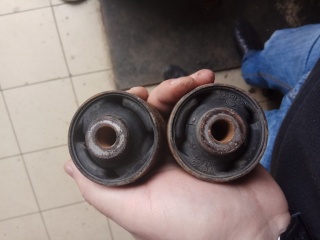 Замена сайлентблоков BMW Z8  в Жуковском